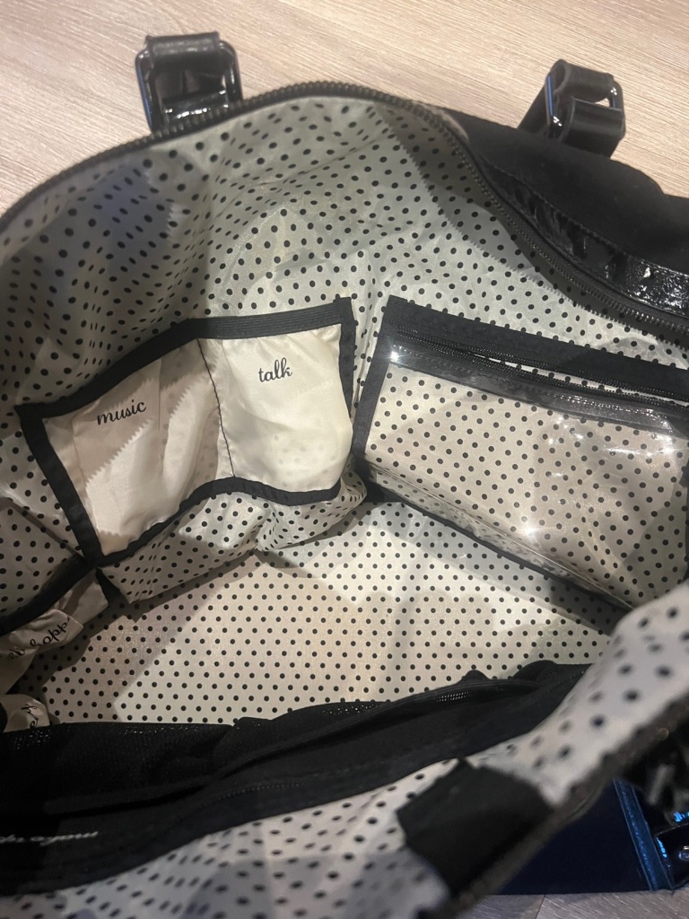 Lululemon Anytime Weekender Getaway Gym Bag - Picture 11 of 13